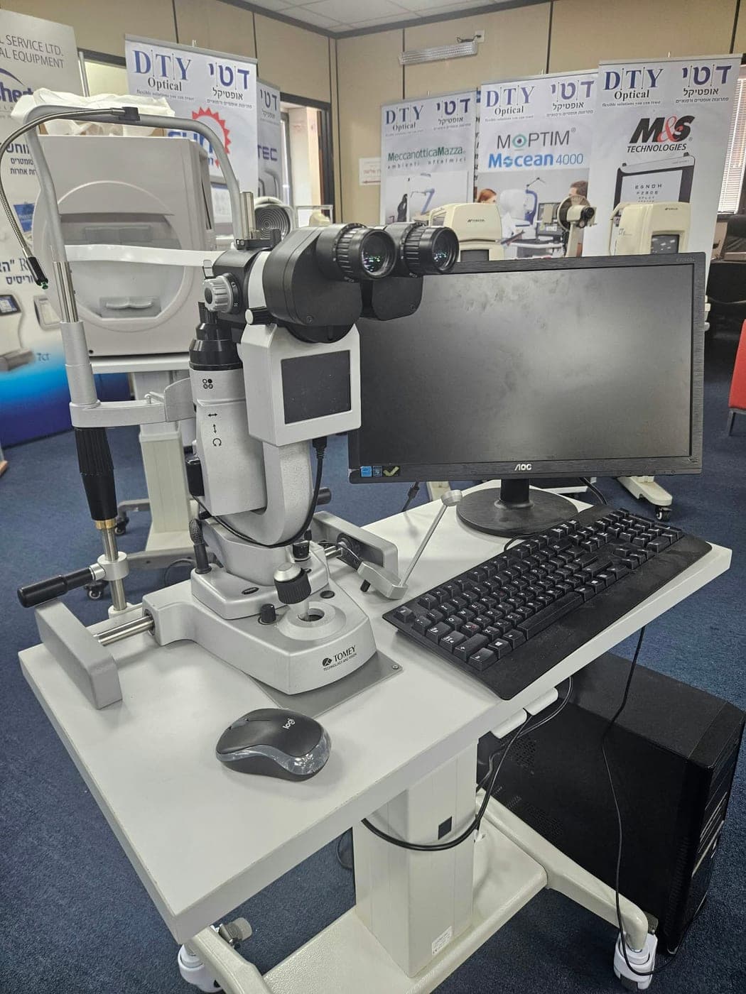 סליט למפ Tomey — יד שנייה מחודשת